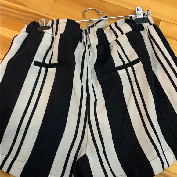 Short - Picture 2 of 2